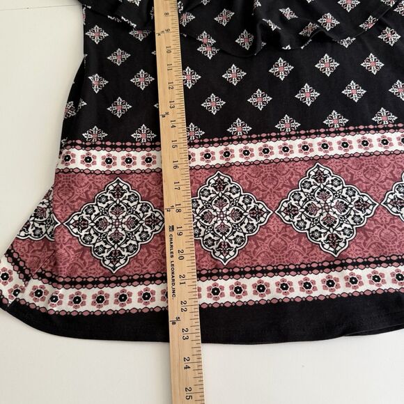 Free Kisses Floral Sleeveless Round Neck Stretch Blouse Size XL - Picture 7 of 9